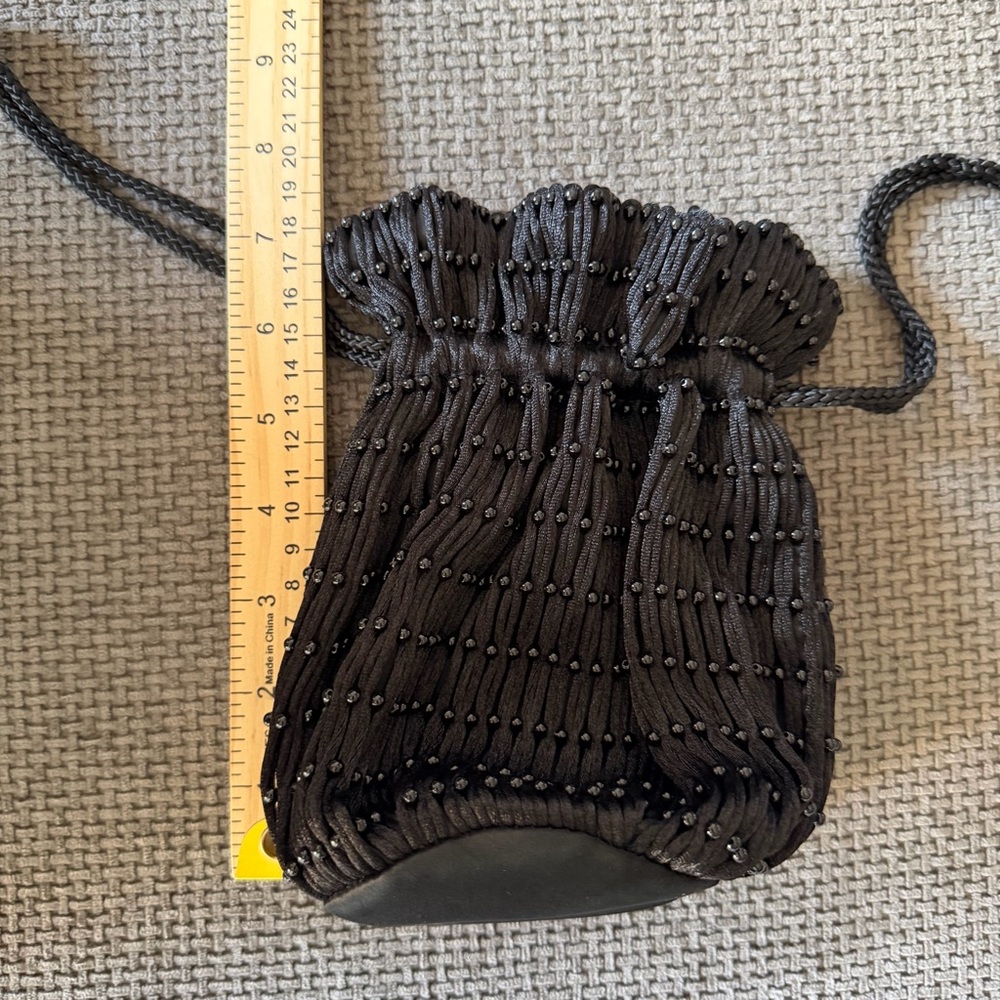 Black Beaded Mini Drawstring Pouch Bag Vanessa We… - image 9